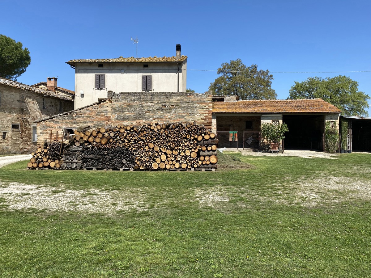 Foto 18 di 28 - Casa indipendente in vendita a Assisi