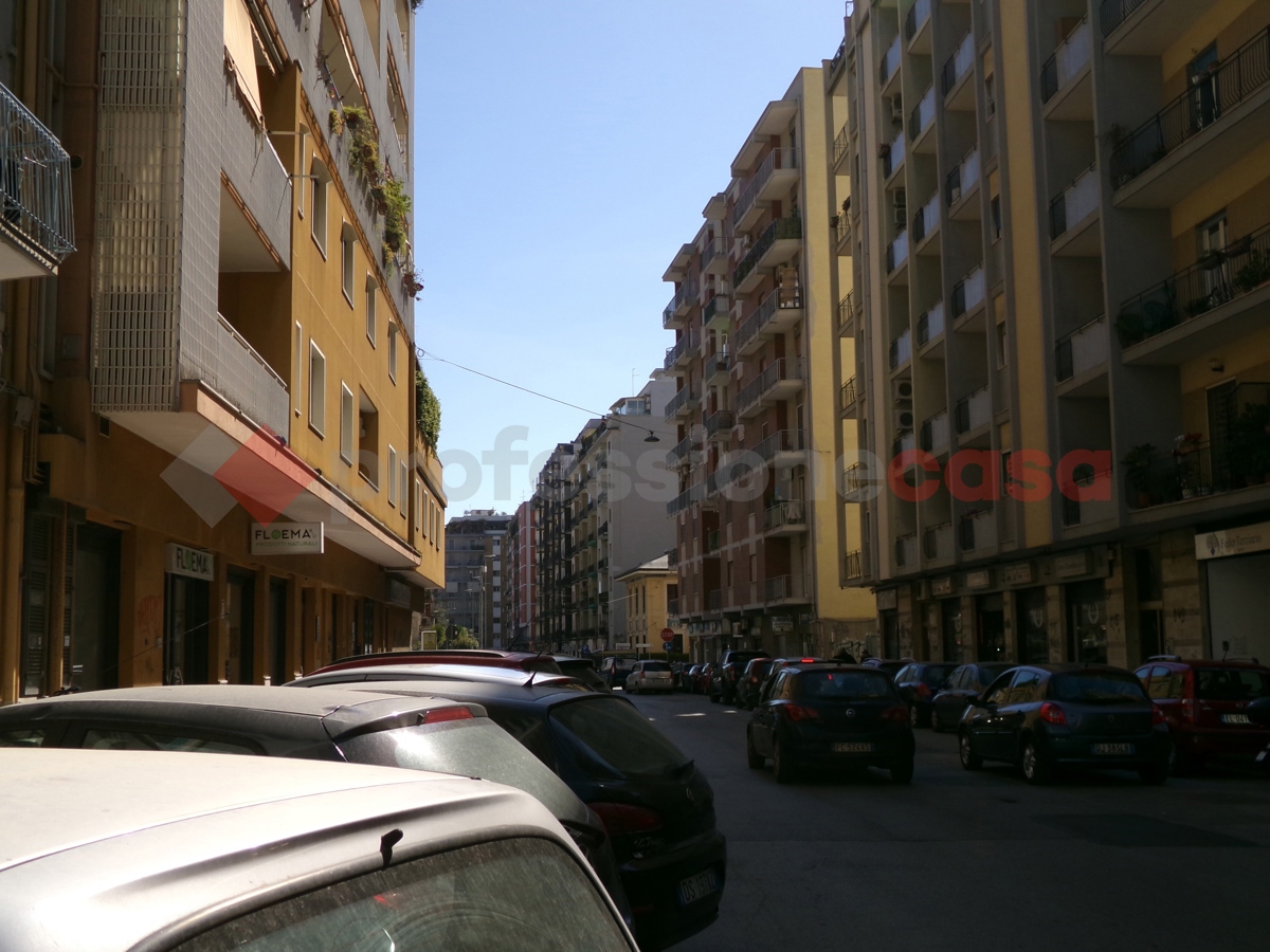 Foto 35 di 38 - Appartamento in vendita a Bari