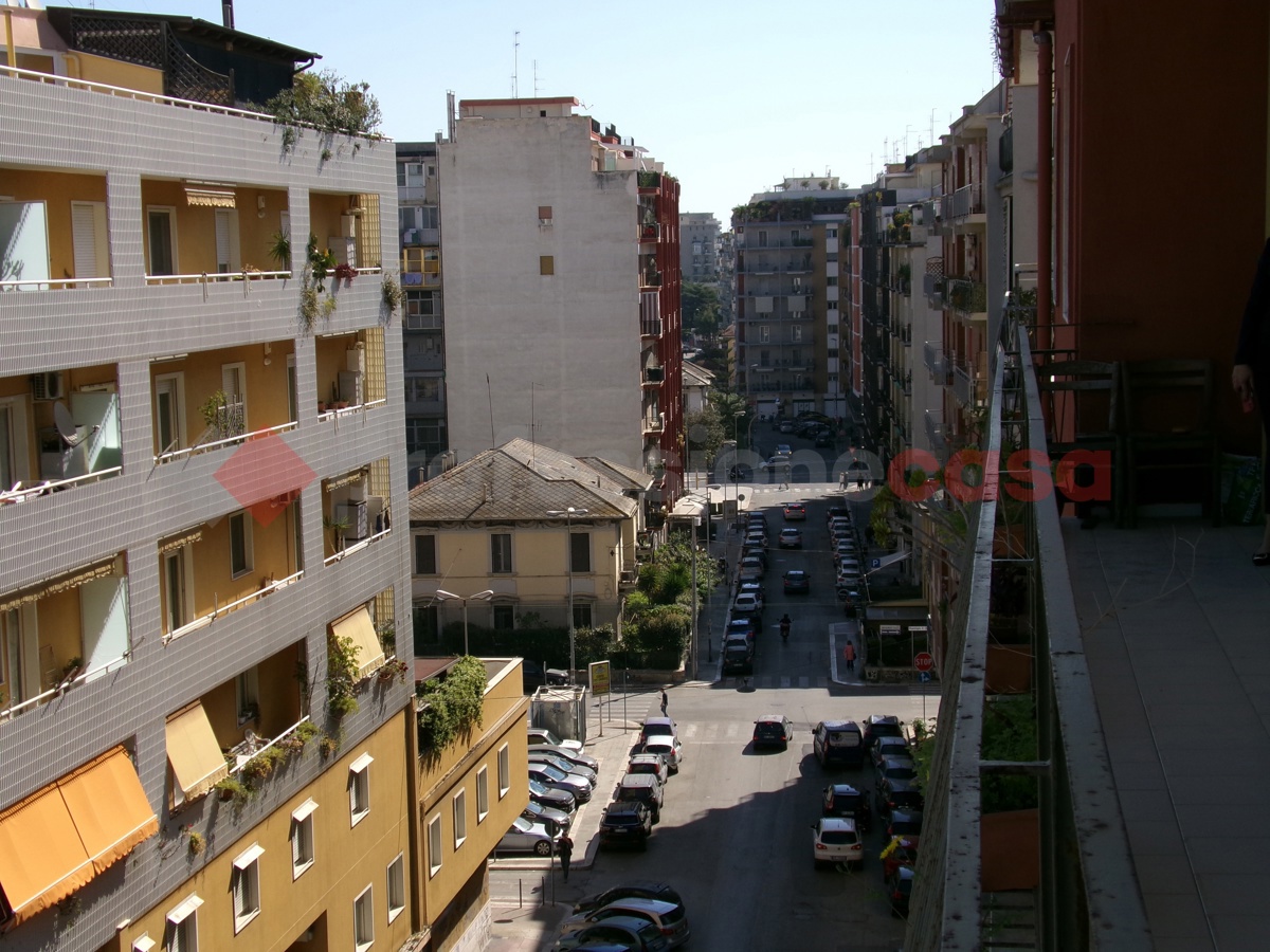 Foto 2 di 38 - Appartamento in vendita a Bari