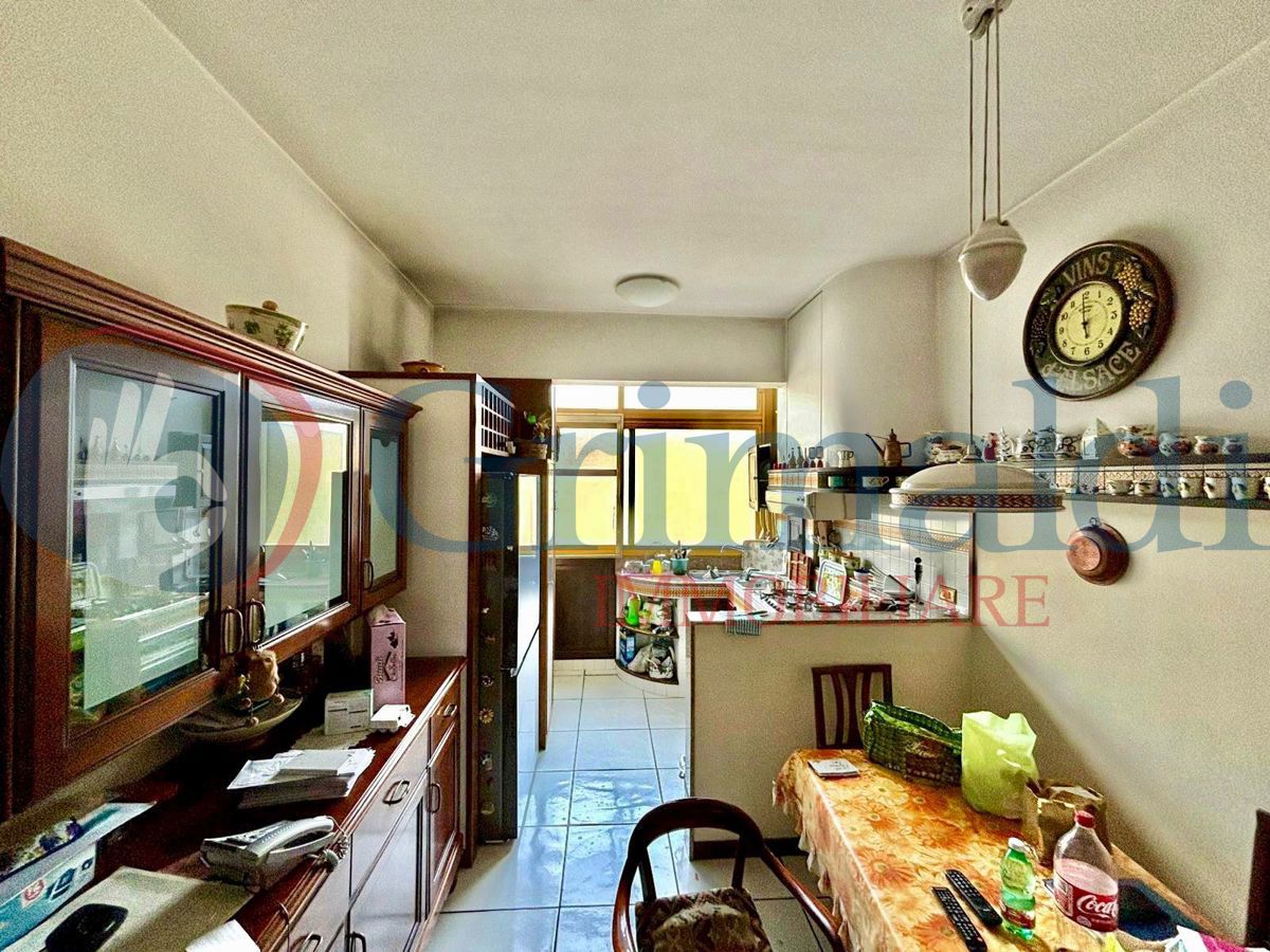 Foto 16 di 21 - Appartamento in vendita a Napoli