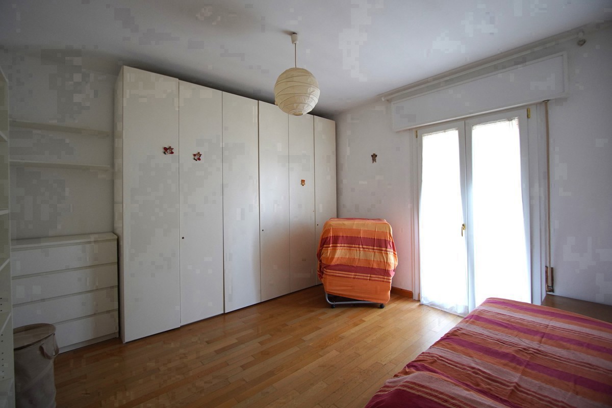 Foto 3 di 22 - Appartamento in vendita a Venezia