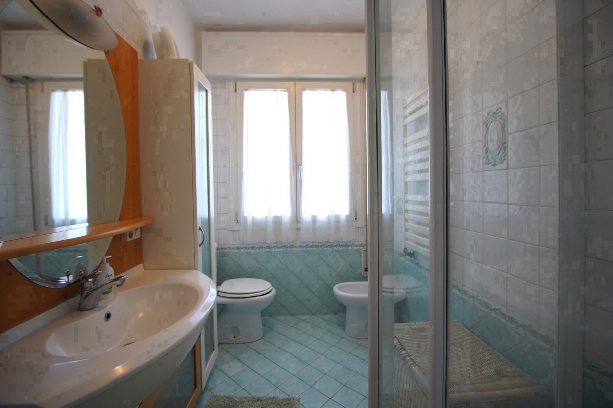 Foto 11 di 22 - Appartamento in vendita a Venezia