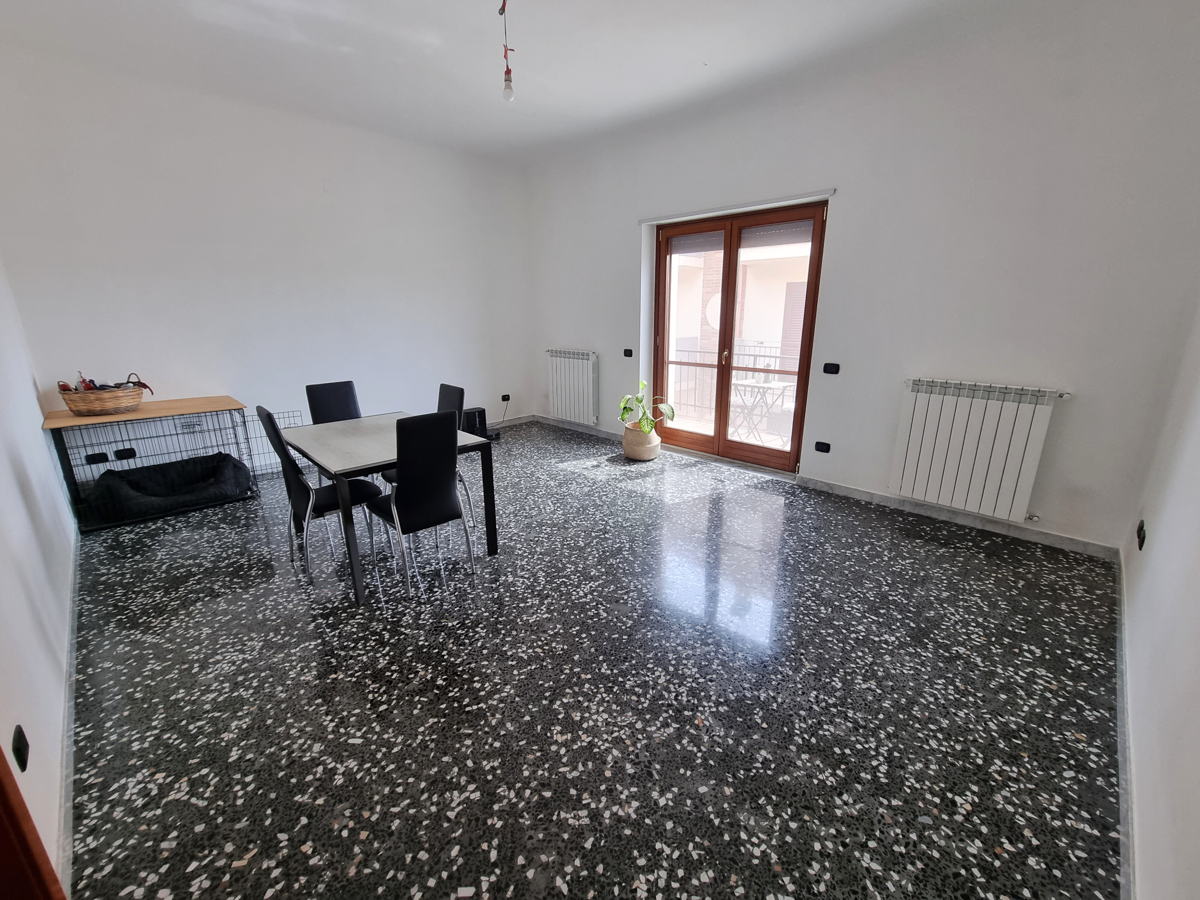 Foto 11 di 19 - Appartamento in vendita a Taranto