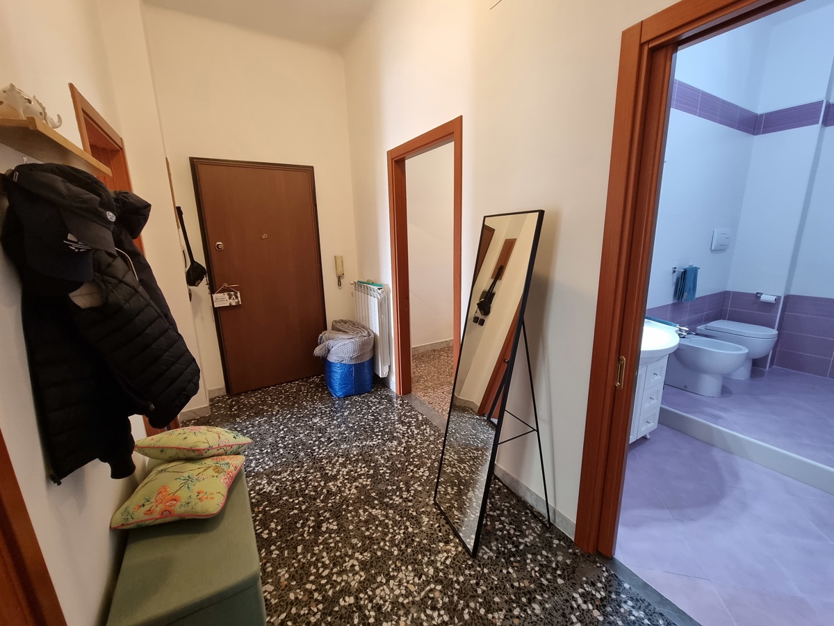 Foto 5 di 19 - Appartamento in vendita a Taranto