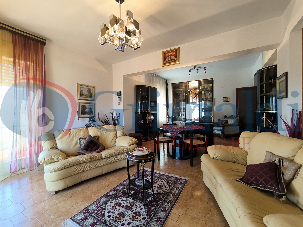 Foto 9 di 39 - Appartamento in vendita a Messina