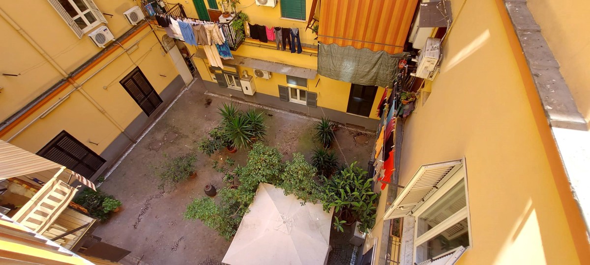 Foto 13 di 20 - Appartamento in vendita a Napoli