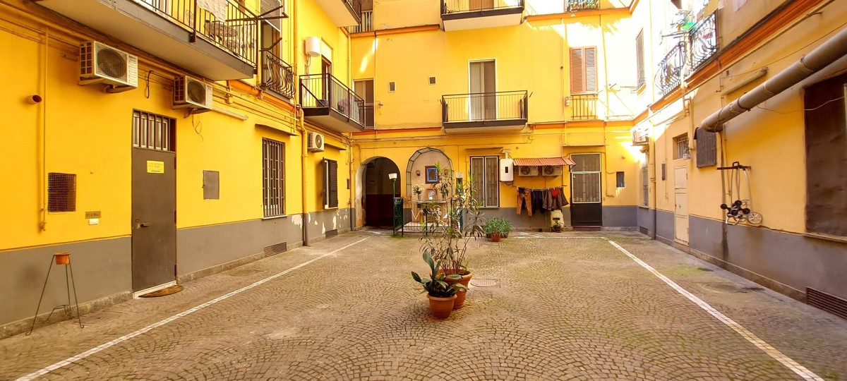 Foto 3 di 20 - Appartamento in vendita a Napoli