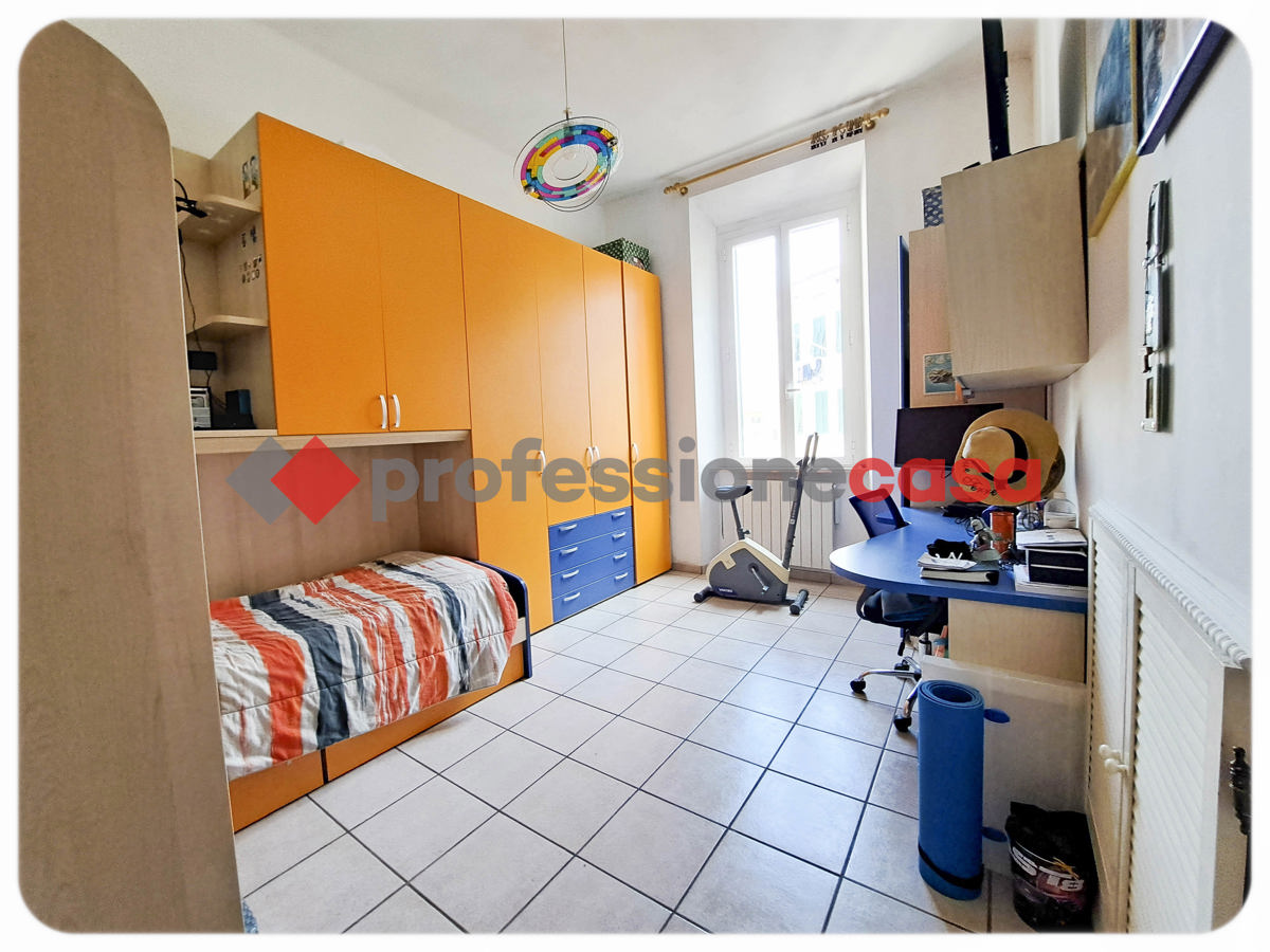 Foto 21 di 29 - Appartamento in vendita a Livorno