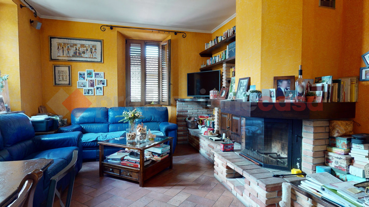 Foto 9 di 29 - Casa indipendente in vendita a Camporgiano