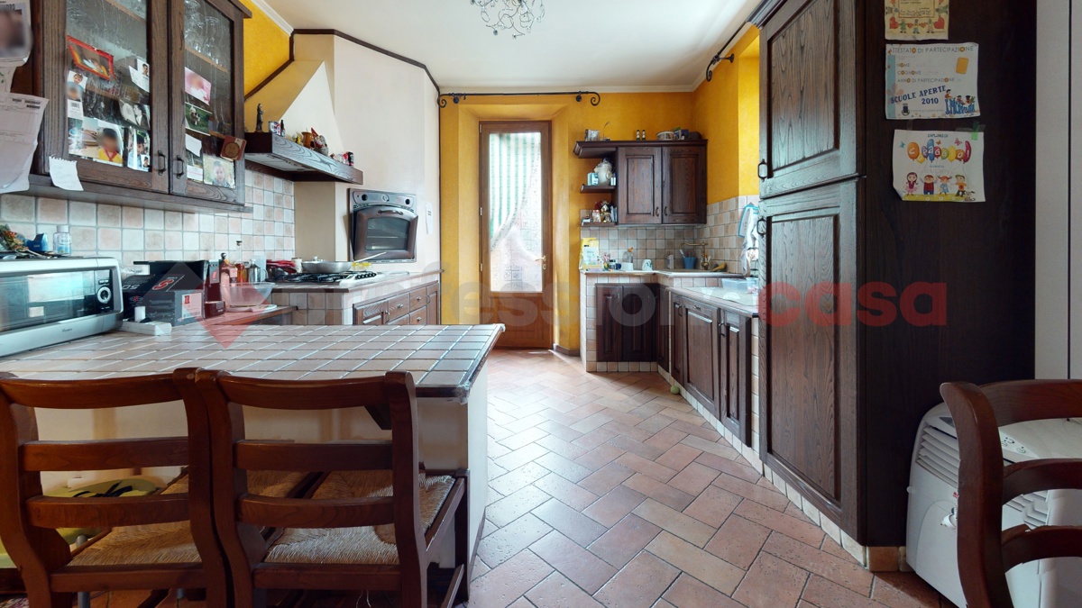Foto 6 di 29 - Casa indipendente in vendita a Camporgiano