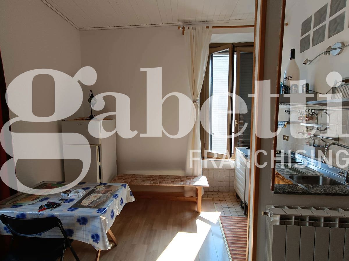 Foto 9 di 17 - Appartamento in vendita a Milano