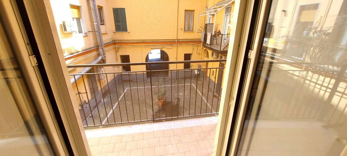 Foto 11 di 16 - Appartamento in vendita a Napoli