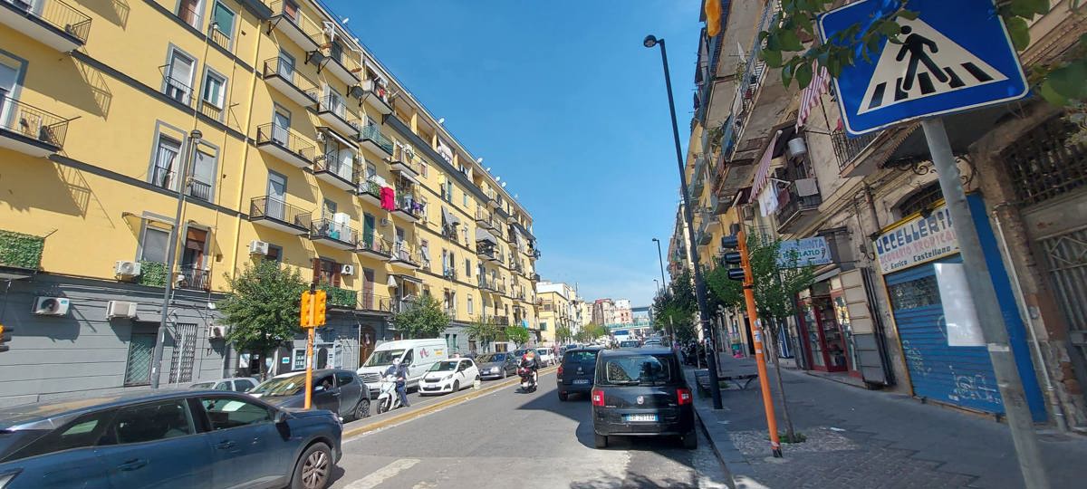 Foto 16 di 16 - Appartamento in vendita a Napoli