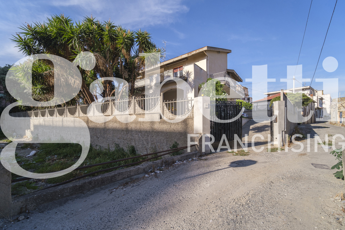 Foto 47 di 52 - Villa in vendita a Reggio Calabria