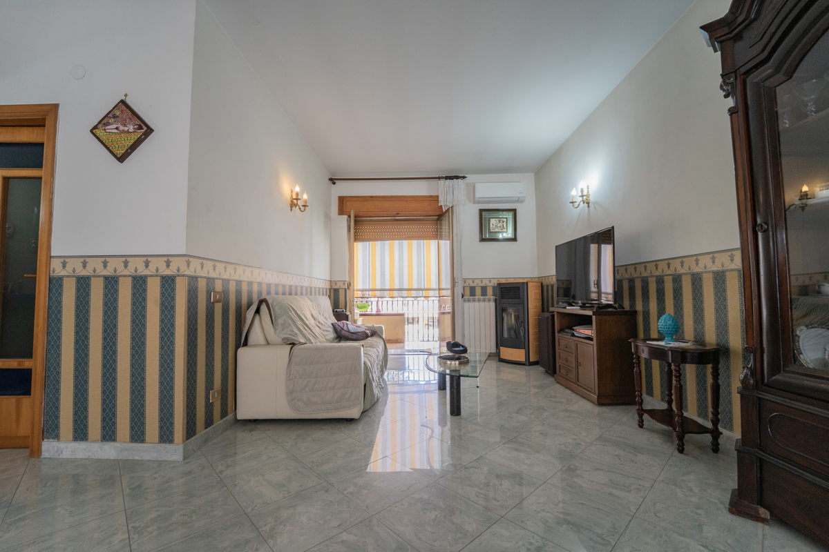 Foto 28 di 35 - Appartamento in vendita a Giugliano in Campania