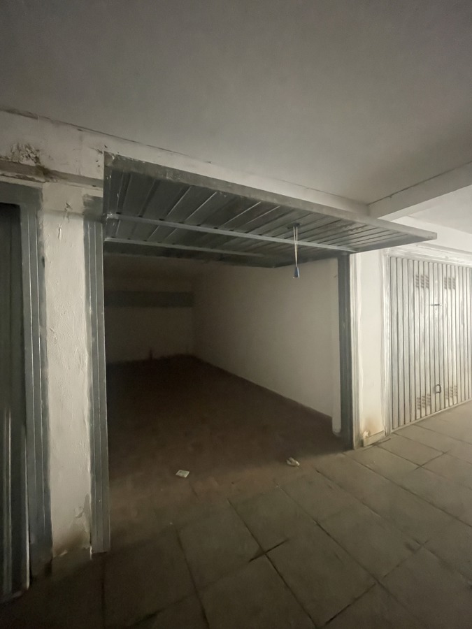 Foto 4 di 11 - Garage in vendita a Terralba