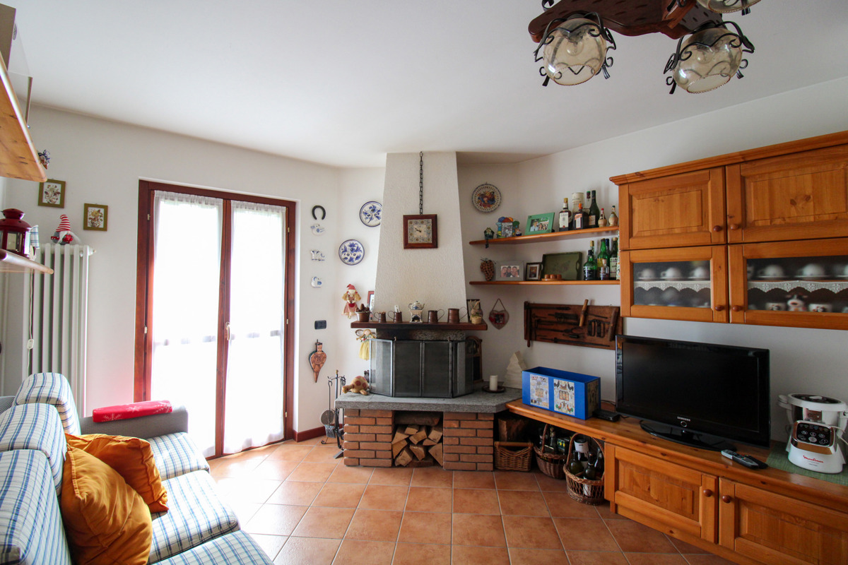 Foto 14 di 22 - Appartamento in vendita a Alta Valle Intelvi