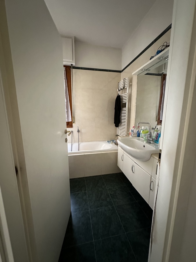 Foto 23 di 35 - Appartamento in vendita a Campi Bisenzio