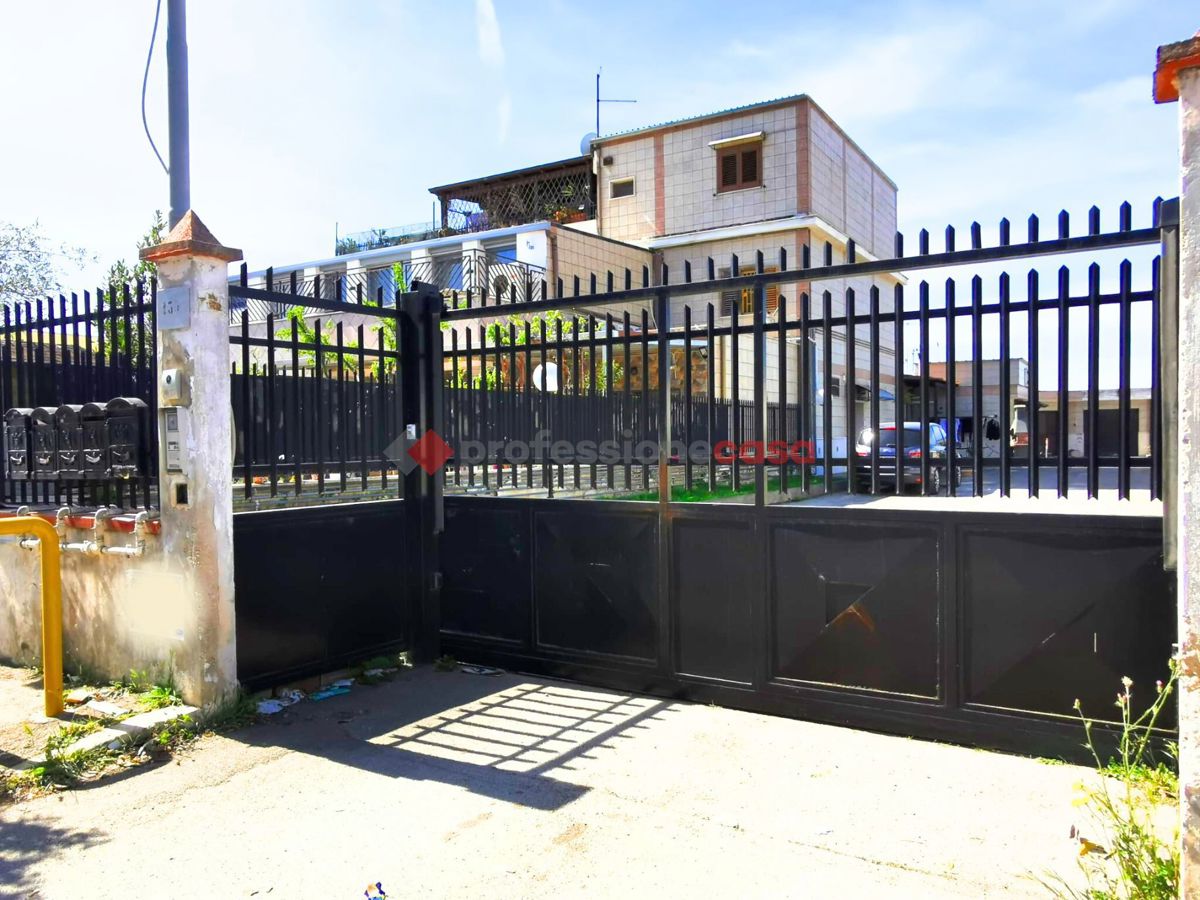 Foto 1 di 13 - Casa indipendente in vendita a Foggia