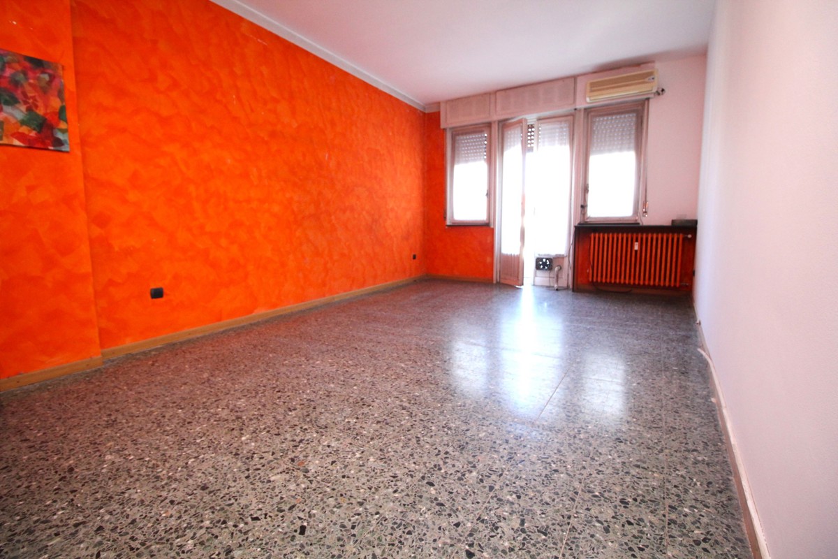 Foto 13 di 18 - Appartamento in vendita a Castellanza