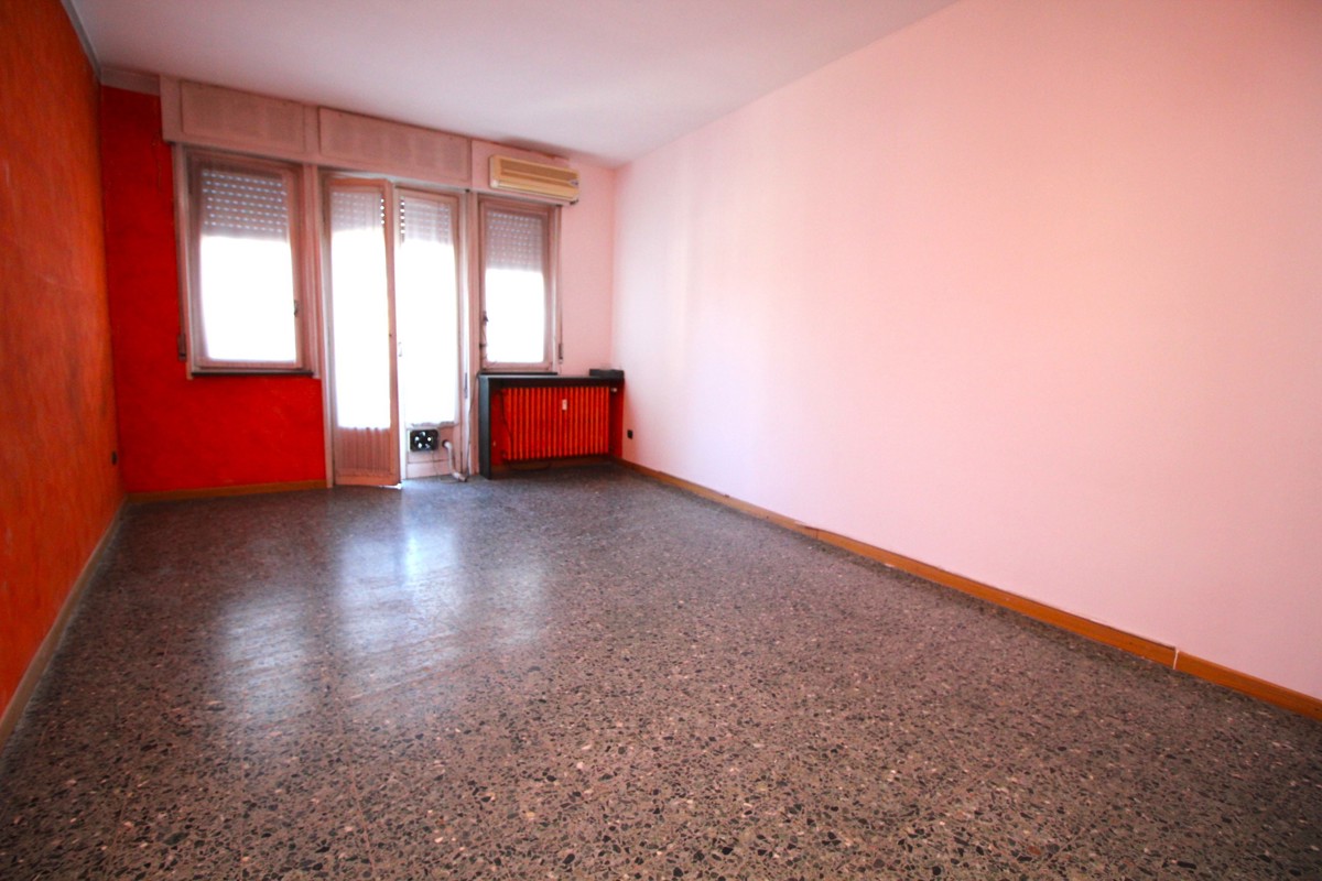 Foto 15 di 18 - Appartamento in vendita a Castellanza