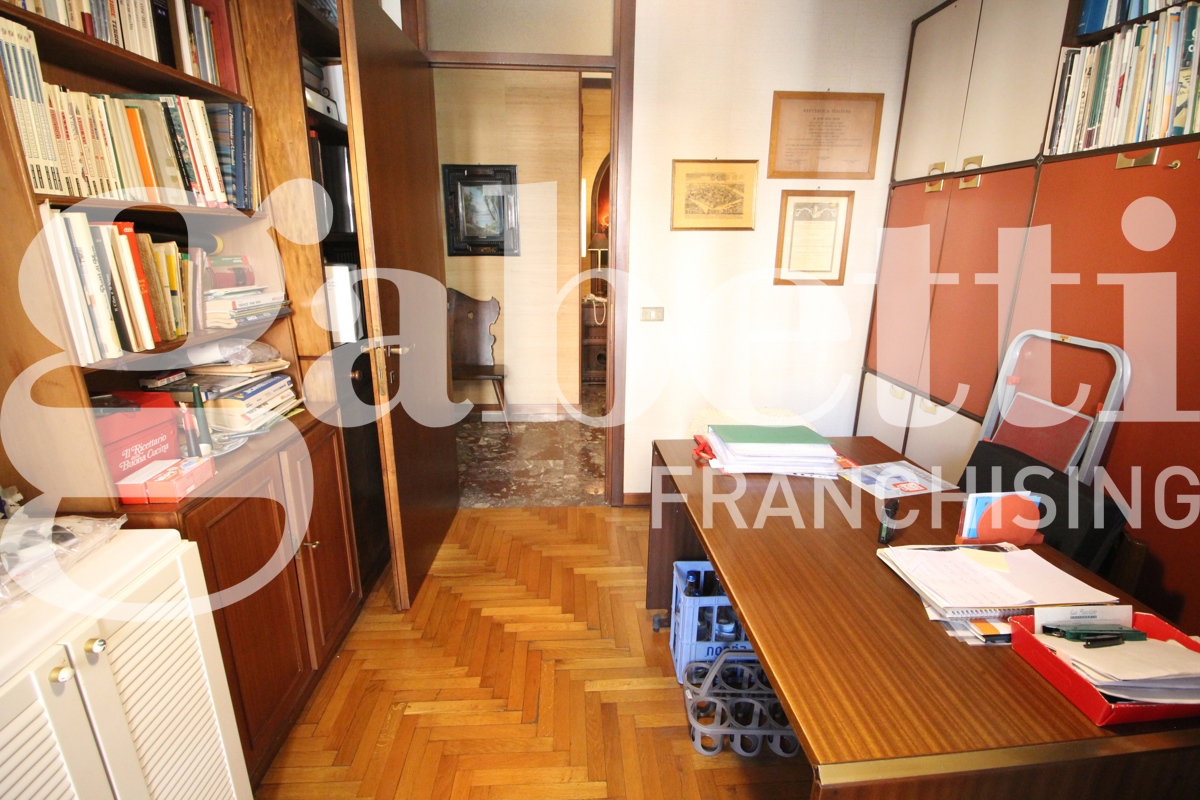 Foto 45 di 46 - Appartamento in vendita a Sesto San Giovanni