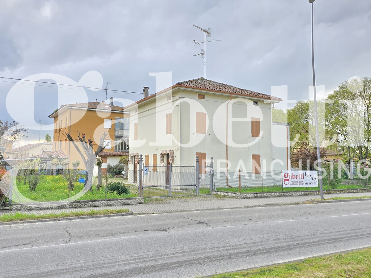 Foto 1 di 13 - Villa in vendita a San Giovanni in Persiceto