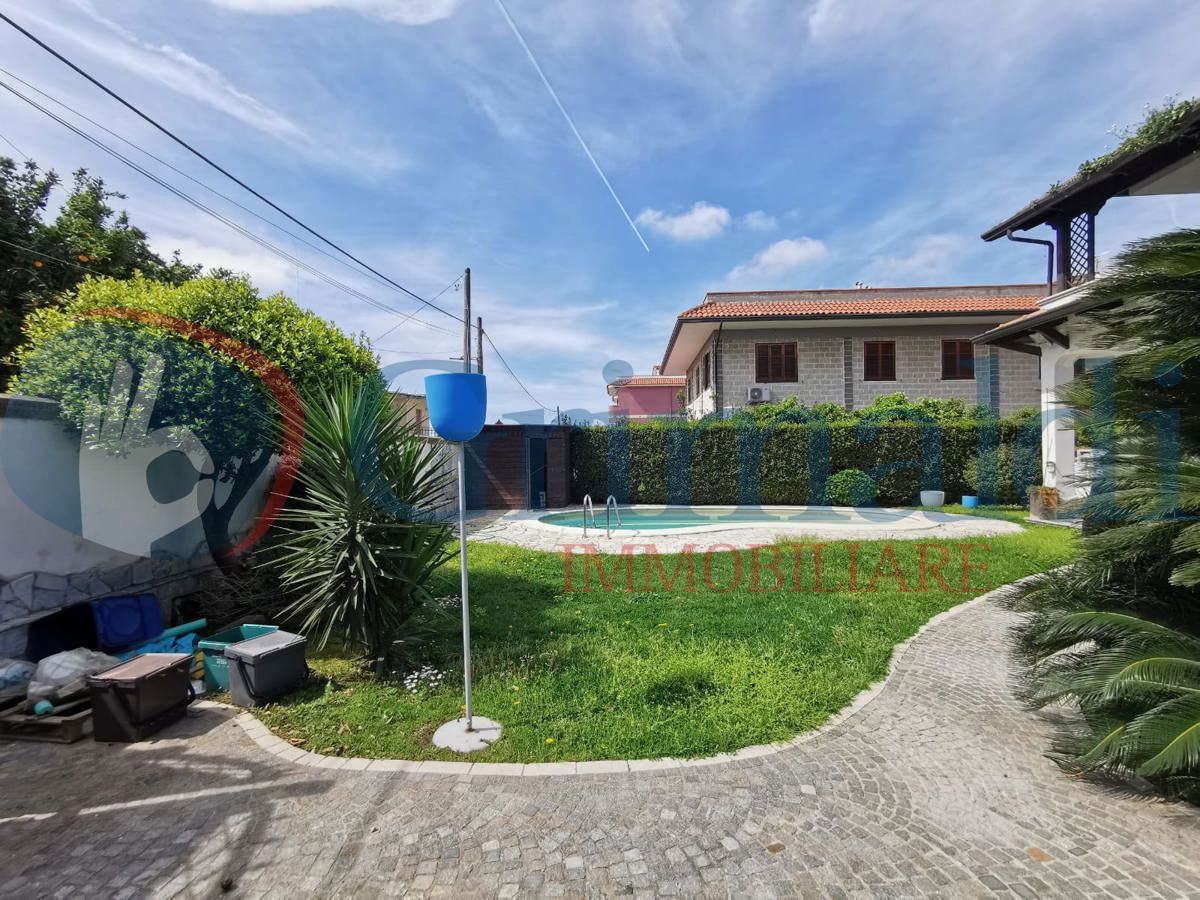 Foto 4 di 45 - Villa in vendita a Giugliano in Campania