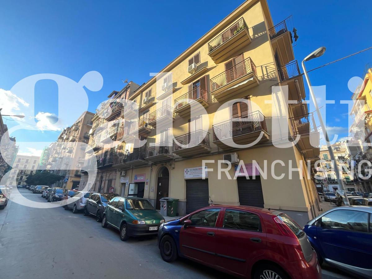 Foto 9 di 11 - Appartamento in vendita a Palermo