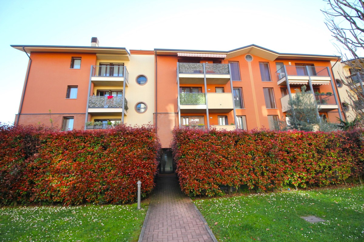 Foto 22 di 23 - Appartamento in vendita a Legnano
