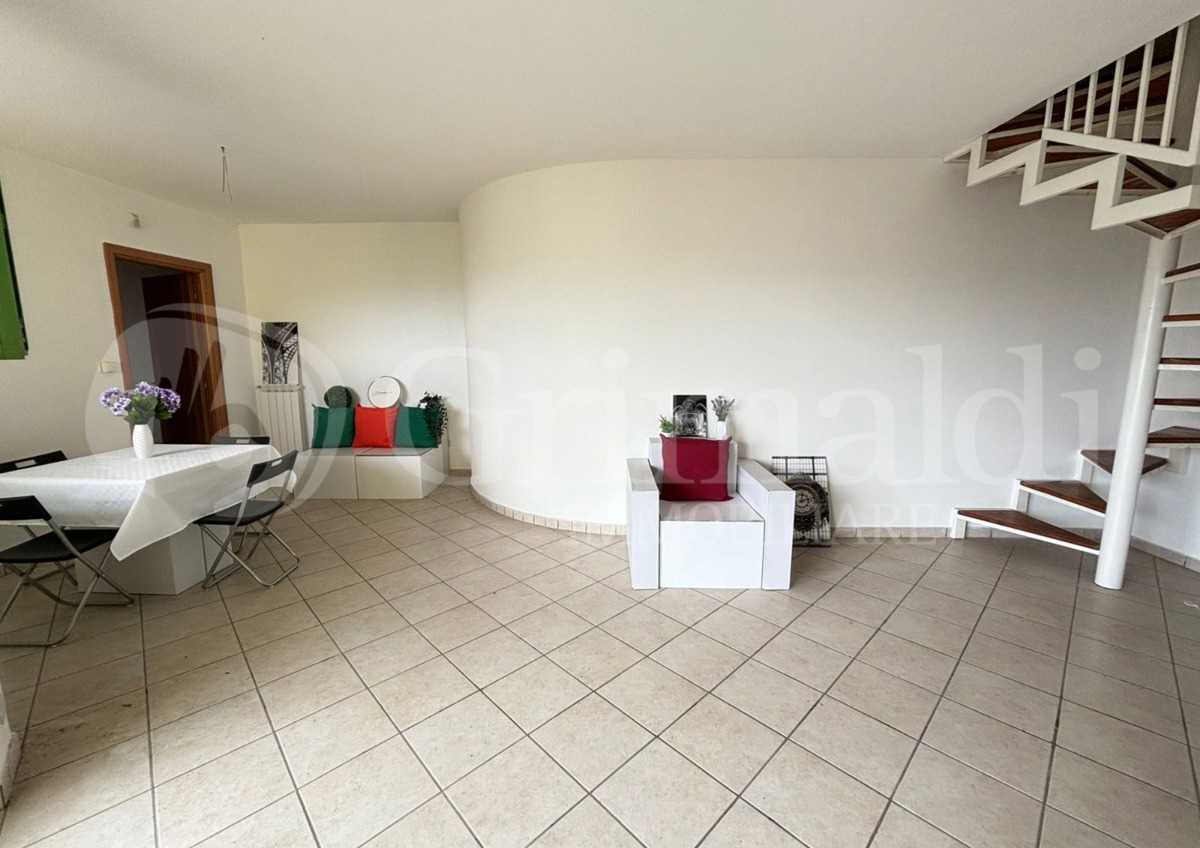 Foto 9 di 18 - Appartamento in vendita a Battipaglia