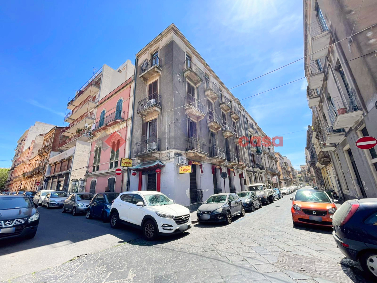 Foto 17 di 18 - Appartamento in affitto a Catania