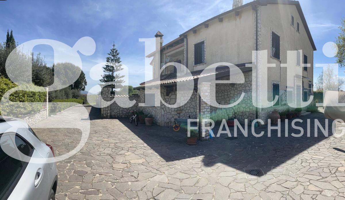 Foto 9 di 18 - Villa in vendita a Carinola