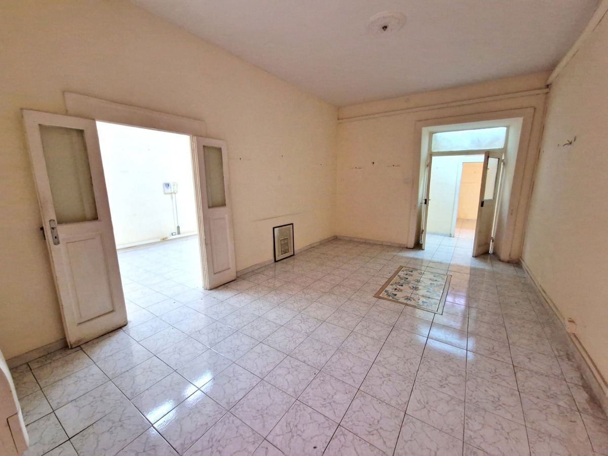 Foto 2 di 13 - Appartamento in vendita a Napoli