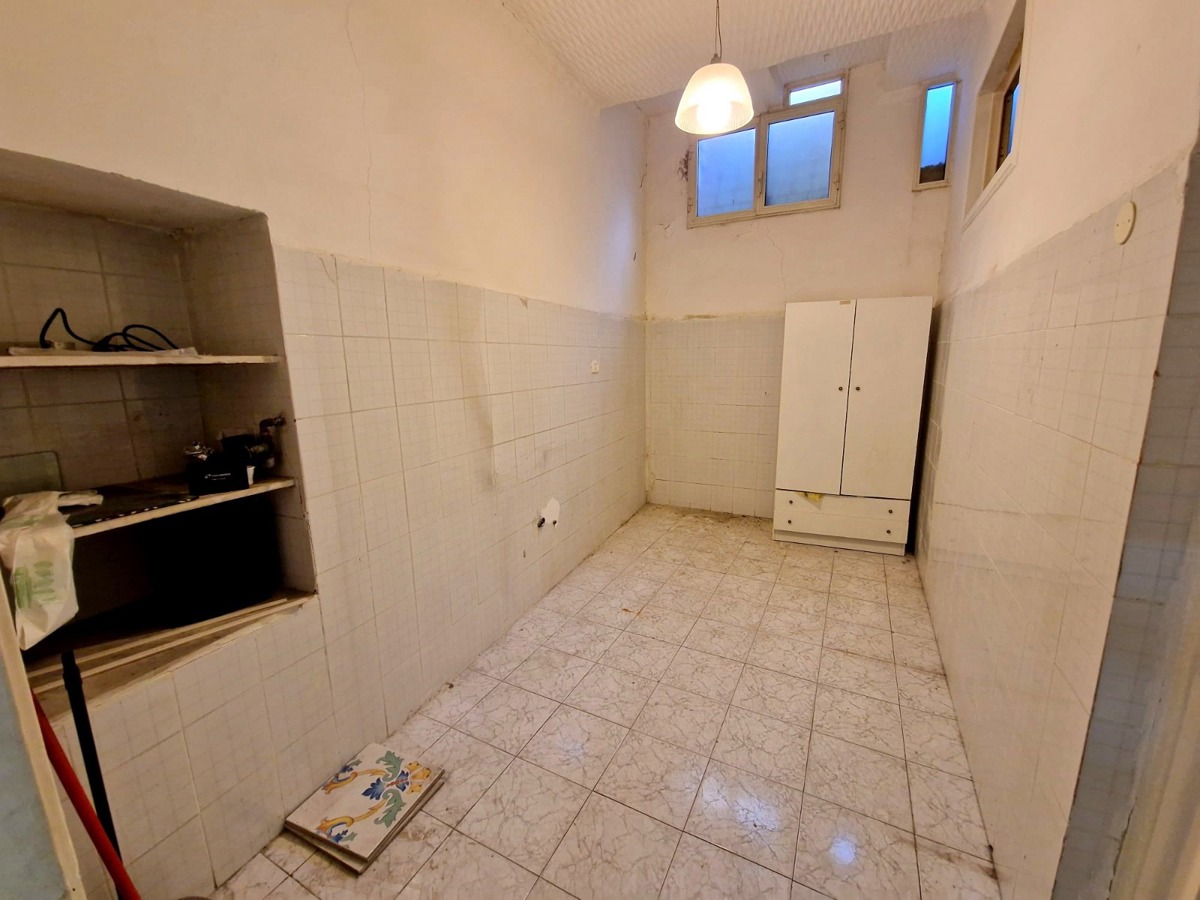 Foto 10 di 13 - Appartamento in vendita a Napoli