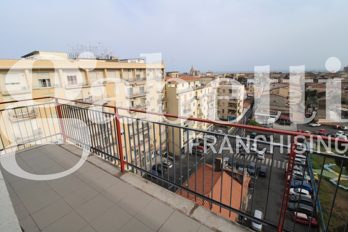 Foto 1 di 26 - Appartamento in vendita a Catania