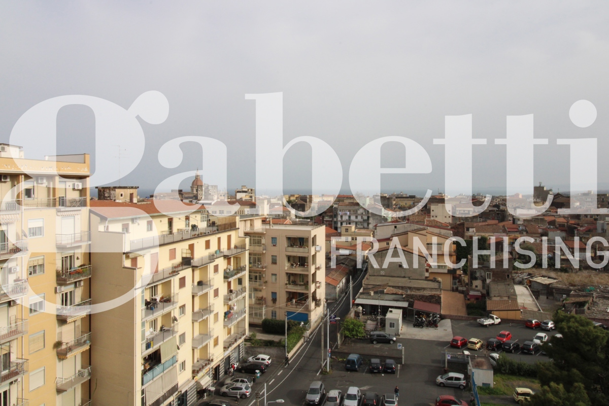 Foto 3 di 26 - Appartamento in vendita a Catania