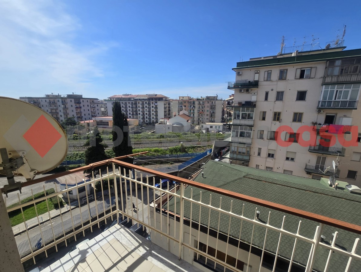 Foto 10 di 12 - Appartamento in vendita a Salerno