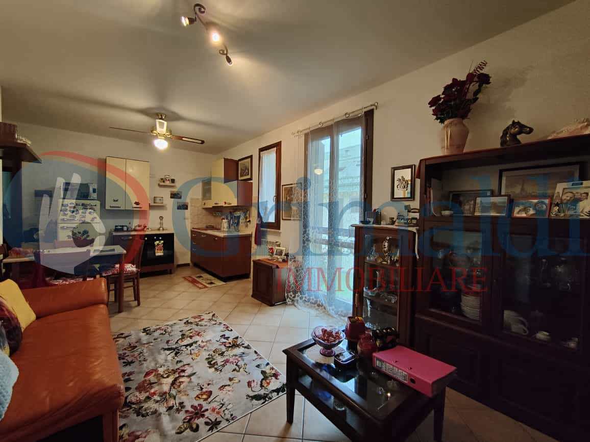 Foto 2 di 11 - Appartamento in vendita a Villanterio