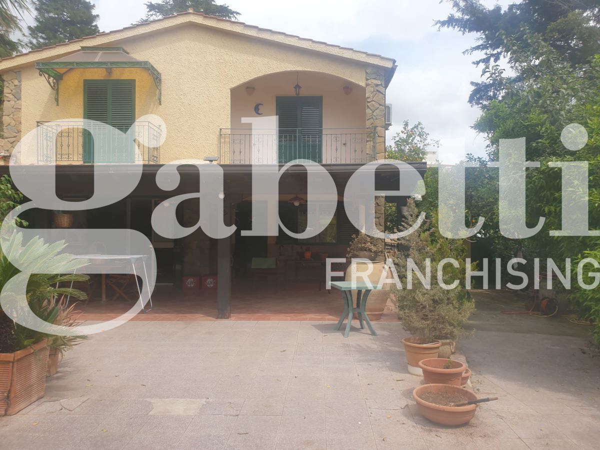Foto 9 di 43 - Villa in vendita a Palermo