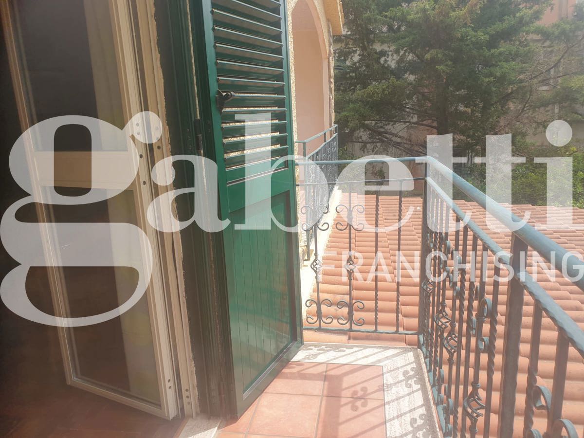 Foto 38 di 43 - Villa in vendita a Palermo