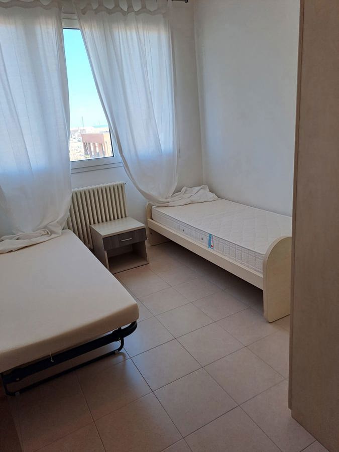 Foto 5 di 10 - Appartamento in affitto a Ravenna