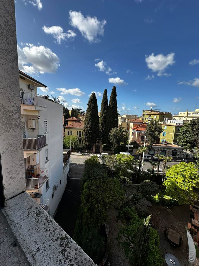 Foto 5 di 9 - Appartamento in vendita a Roma