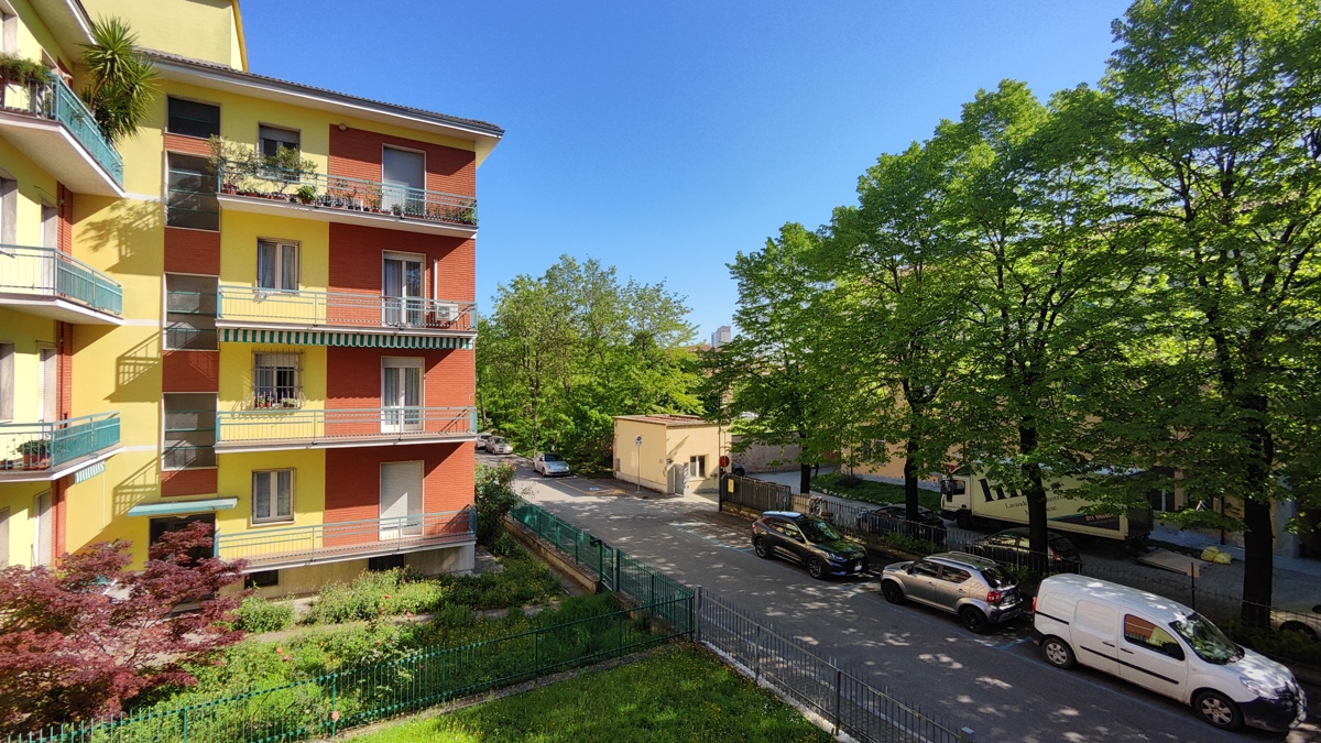 Foto 2 di 28 - Appartamento in vendita a Piacenza