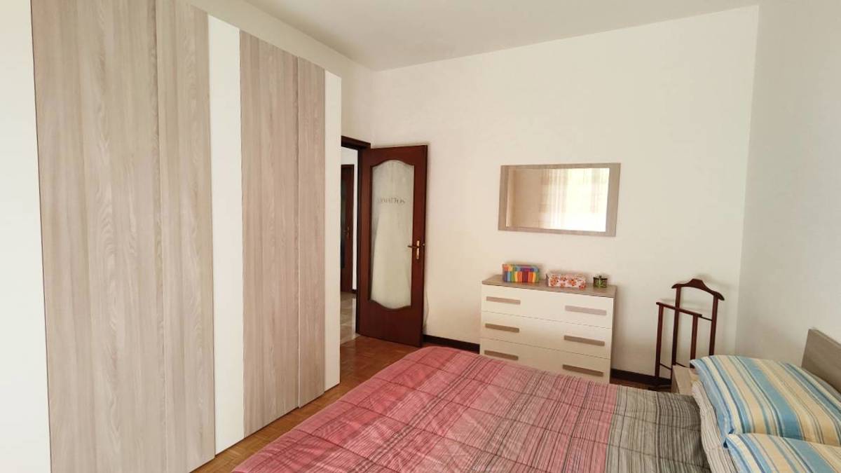 Foto 15 di 28 - Appartamento in vendita a Piacenza
