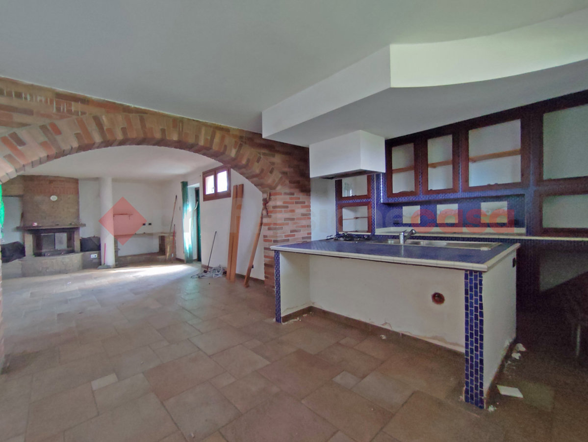 Foto 20 di 27 - Villa a schiera in vendita a Oleggio Castello