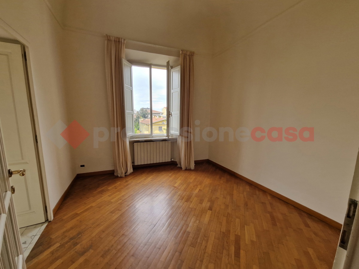 Foto 3 di 20 - Appartamento in affitto a Pisa
