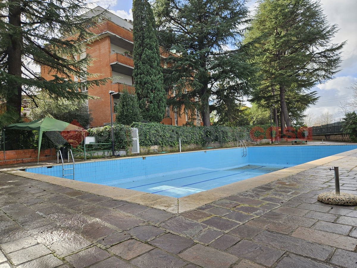 Foto 13 di 18 - Appartamento in vendita a Roma