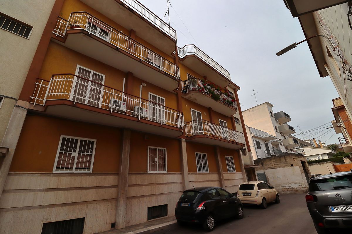 Foto 38 di 40 - Appartamento in vendita a Bari
