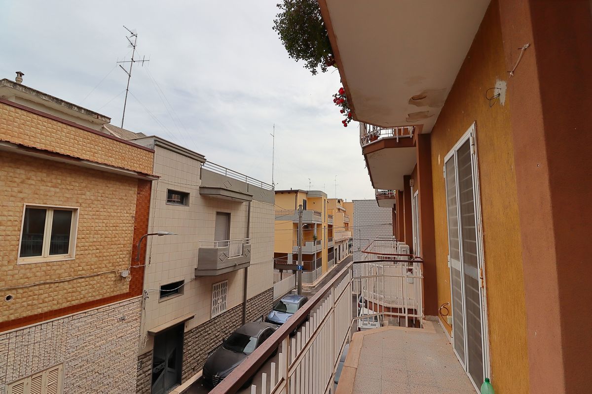 Foto 31 di 40 - Appartamento in vendita a Bari